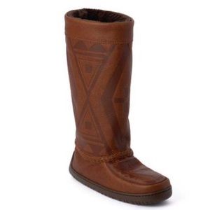 Manitobah mukluks B Yellowtail limited edition! 7